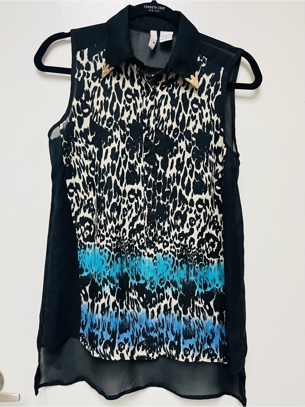 Kenneth Cole Sleeveless Animal-Print Blouse with Blue Accent